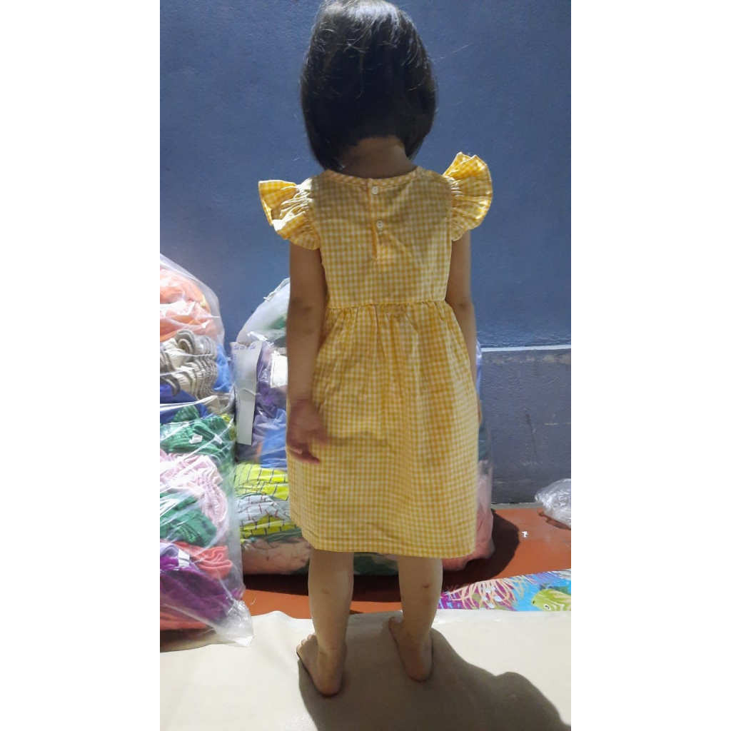 Váy cho bé