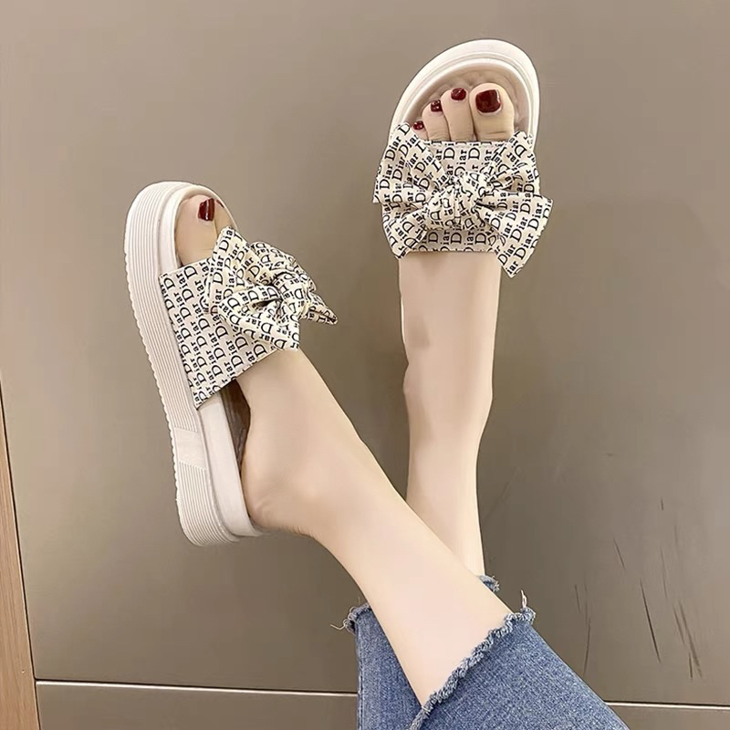 Dép nữ 1 bản quai in chữ phối nơ bánh bèo đế độn 4p bao nước đi siêu bền