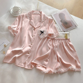 Bộ Pijama lụa áo tay cộc quần đùi phối ren mềm mướt