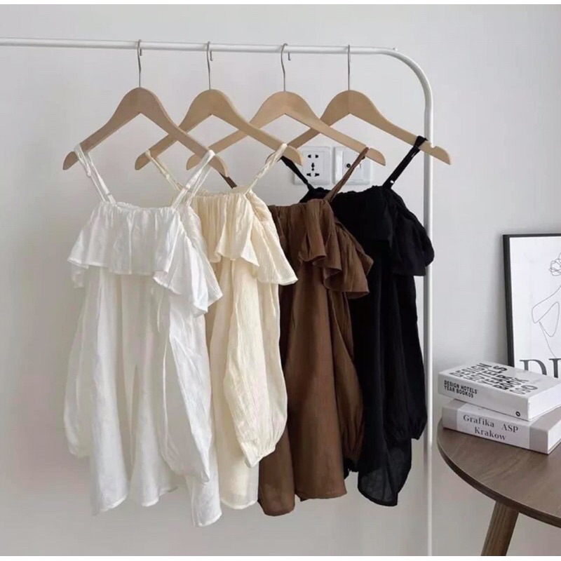 Áo Trễ Vai 2 Dây Viền Bèo Xẻ Tà Chất Đũi Siêu Xinh