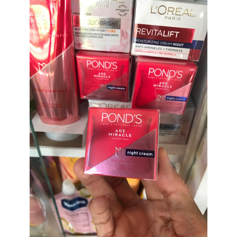 Tinh chất dưỡng giúp ngăn ngừa lão hoá da Pond's Age Miracle 7g