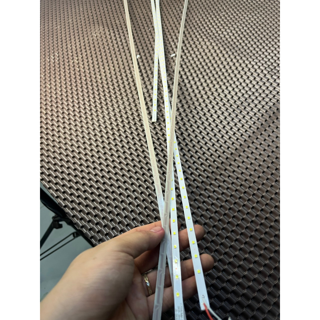 Thanh lõi led 220v dài 1,2m màu trắng