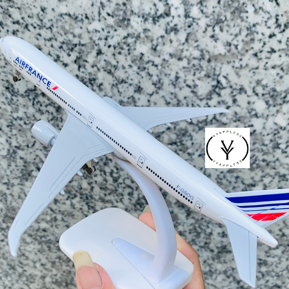 MÔ HÌNH MÁY BAY KIM LOẠI AIR FRANCE CAO CẤP CÓ BÁNH XE (20CM) FULLBOX
