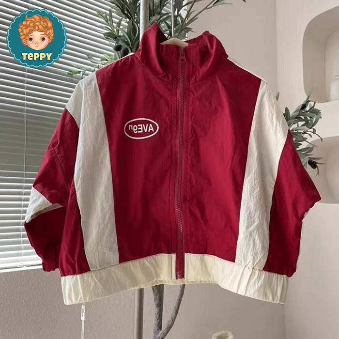Áo khoác gió bomber đỏ kem cho bé 2 lớp
