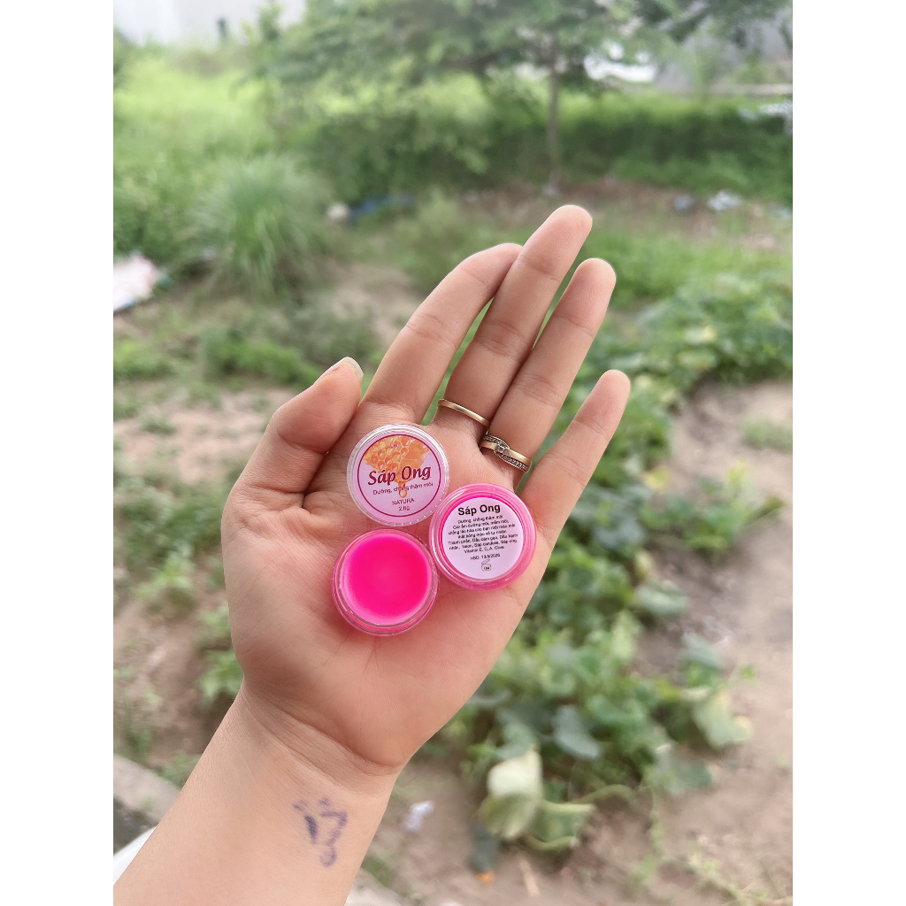 Sáp ong dưỡng môi chống nứt nẻ khô môi khi dùng điều hòa , mùa đông, kích màu môi sau phun xăm