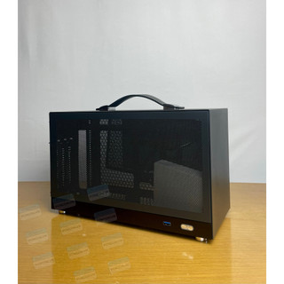 [PCNGON] Vỏ case máy tính Mini ITX Shiny Snake S400 – Đen (Kèm Riser 3.0)