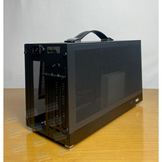 [PCNGON] Vỏ case máy tính Mini ITX Shiny Snake S400 – Đen (Kèm Riser 3.0)