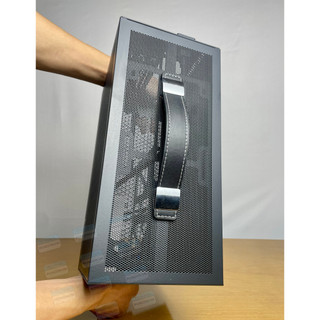 [PCNGON] Vỏ case máy tính Mini ITX Shiny Snake S400 – Đen (Kèm Riser 3.0)