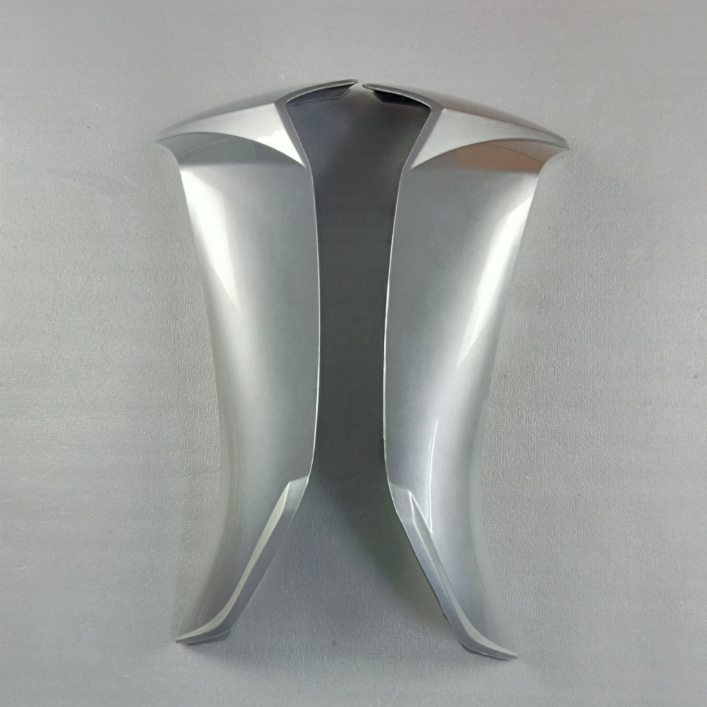 Yếm ngoài xe Sirius đời 2005 đến 2018 chất liệu nhựa nguyên sinh ABS