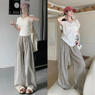 Quần ống rộng kẻ hót new 2025. Chất QC. .Dễ phối đồ. đi học đi chơi đều thoải mái.Hàng hót mới cập bến.