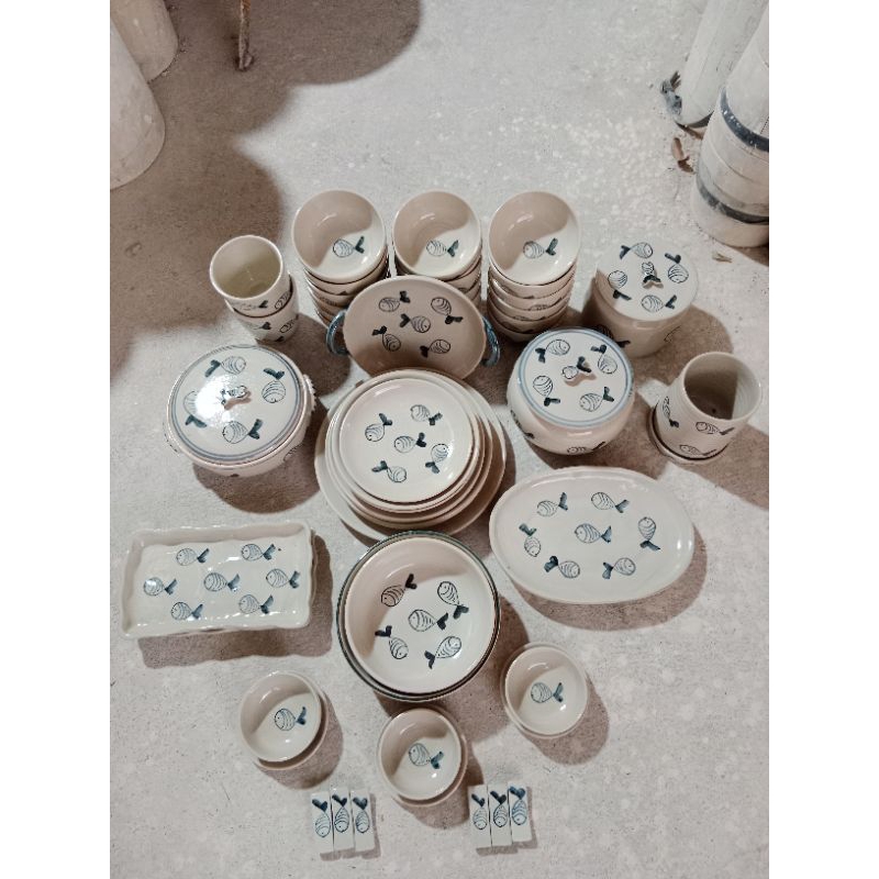 Bộ bát, đĩa, thố cá, hàng vuốt tay Bát Tràng