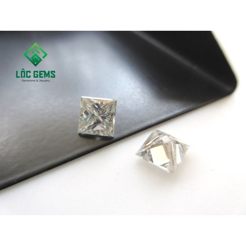 Kim cương Moissanite Hình Vuông  nước D/FL - Giấy kiểm định GRA - Hàng Mỹ USA