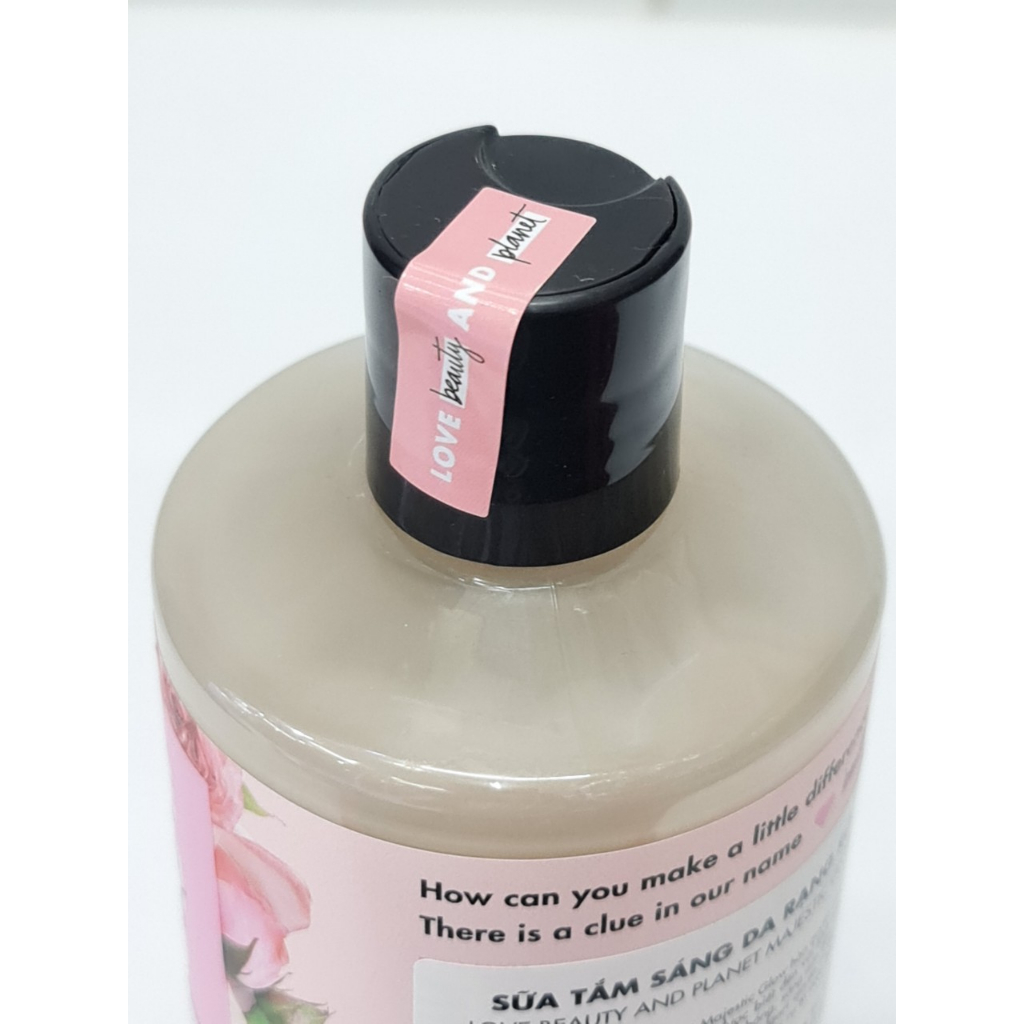 Sữa Tắm Sáng Da Rạng Rỡ Love Beauty And Planet Majectic Glow Body Wash Màu Hồng 400ml