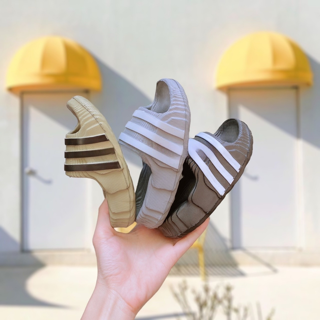 Dép Lê Siêu Nhẹ 3 sọc Đế Đúc Chống Trơn Quai Ngang Hot Trend Cho Bé size 24-35