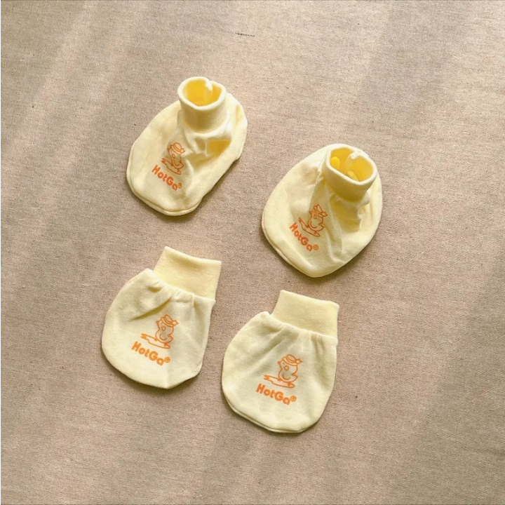 Bao Tay Bao Chân Cotton Màu Bo Cho Bé Sơ Sinh - HotGa