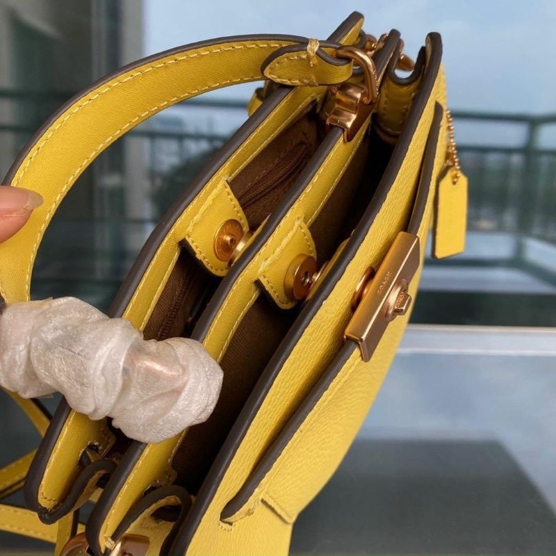 TÚI COACH MINI LANE TOP HANDLE