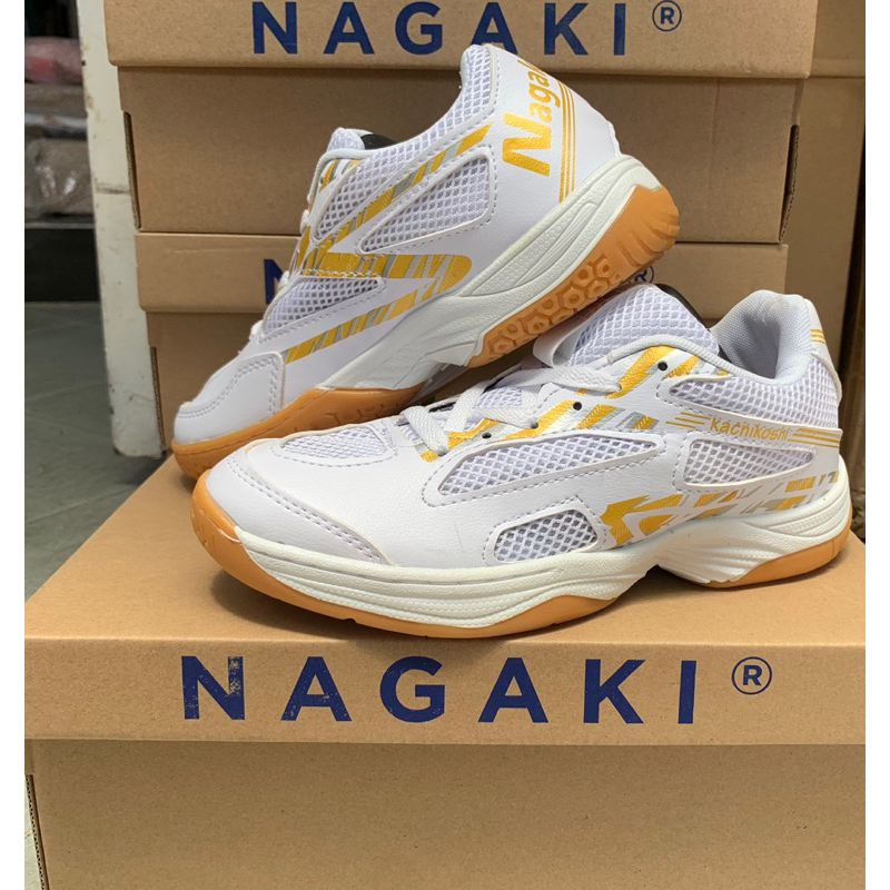 Giày cầu lông Nagaki Akari - bám sân và đã khâu đế ( 3 quà :tặng túi đựng giày , quấn cán vợt và tất lửng)