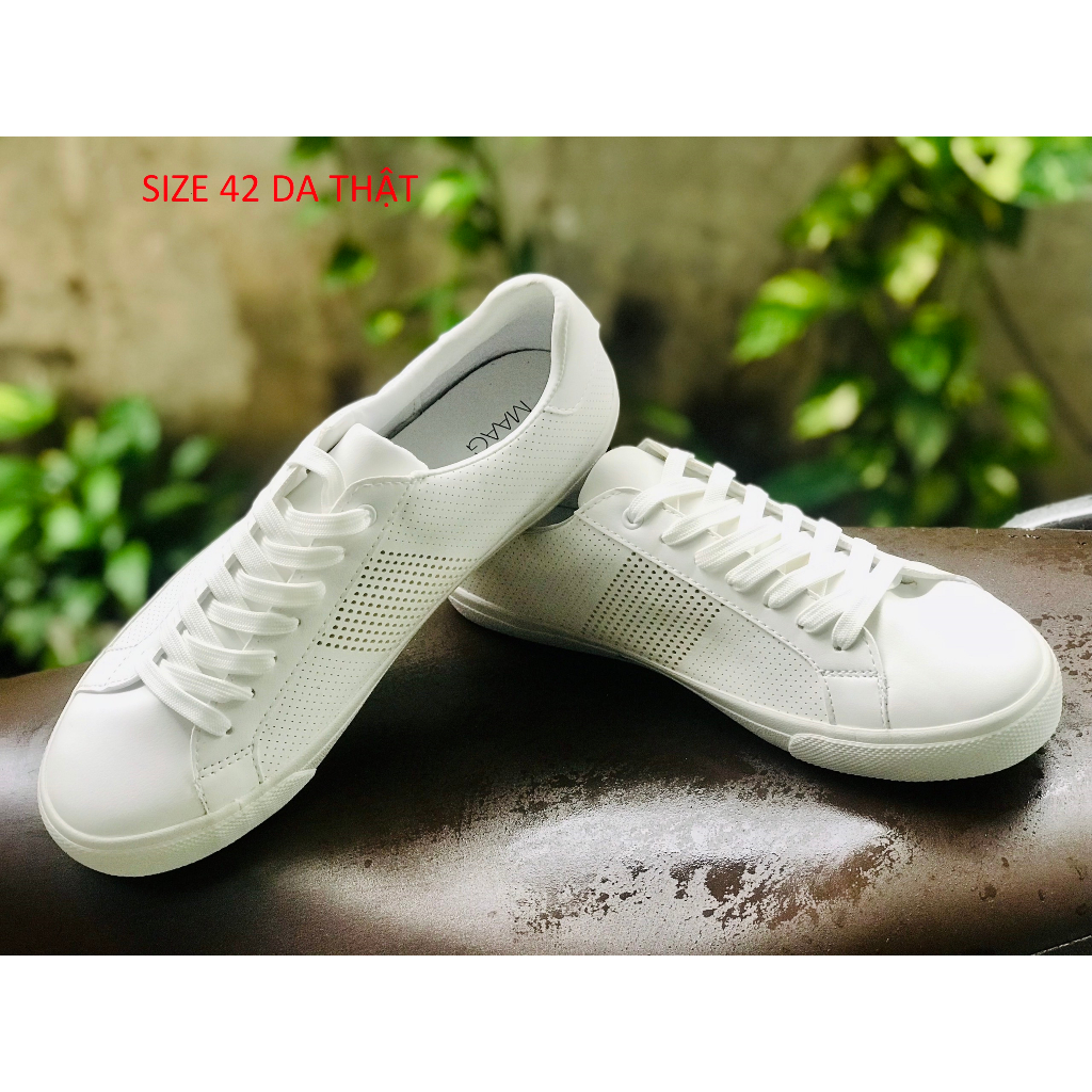 Giày sneaker size 42