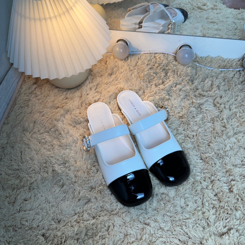 Giày sục búp bê Cnk quai ngang to đính hoa mũi bóng phong cách tiểu thư cá tính hàng Fullbox mới 2023 G03