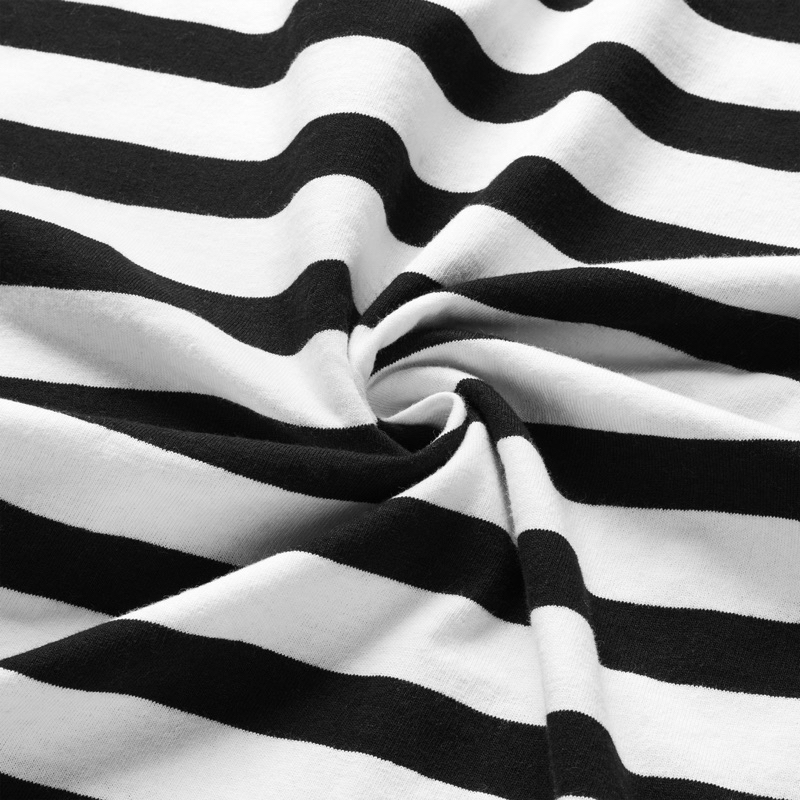 Áo thun 𝐂𝐘𝐁𝐄𝐑 𝐖𝐑𝐋𝐃𝐃