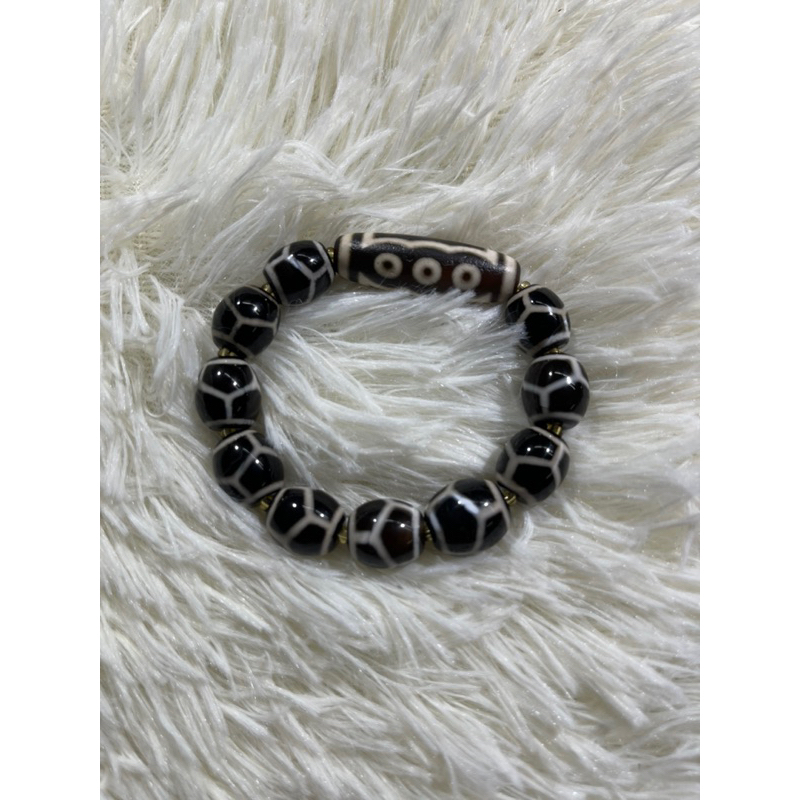 Vòng tay Dzi 11 Viên