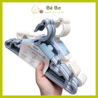 Set 10 móc quần áo sơ sinh hokori, mắc nhựa cao cấp treo quần áo trẻ em siêu bền