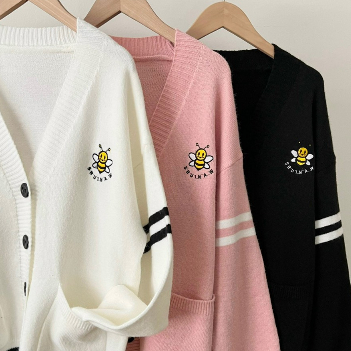 Áo Cardigan Thêu Ong, Áo Khoác Len Nữ Form Rộng TITTO CLOSET