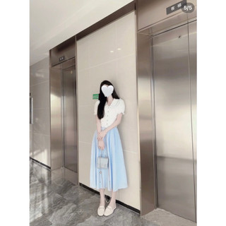 Set áo sơ mi cổ bèo kèm chân váy midi