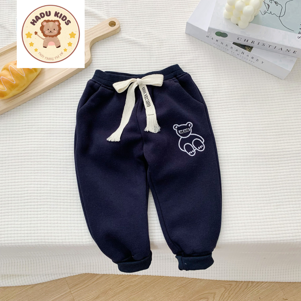 Quần dài cho bé, quần nỉ bông bé trai bé gái THÊU GẤU chất nỉ bông đẹp, đường may xịn - HADU KIDS 11-27kg