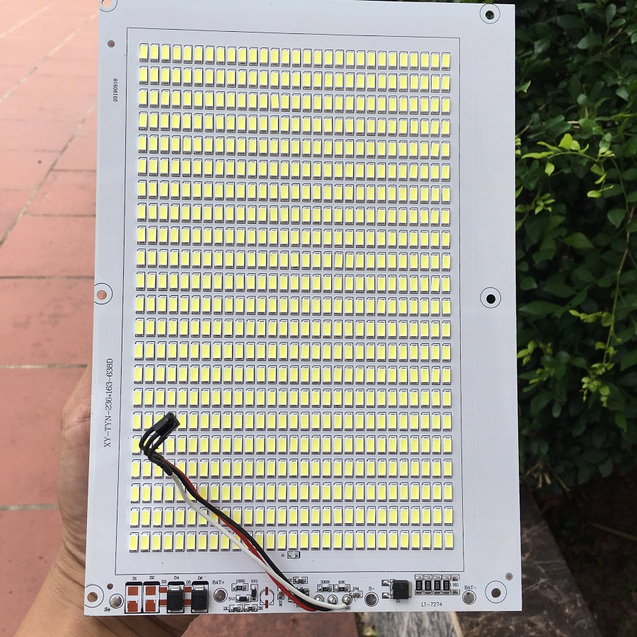 Led bàn chải  3,2V hoặc 3,7V thay cho đèn năng lượng mặt trời