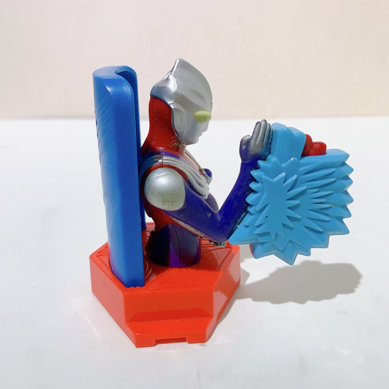 Mô hình đồ chơi ultraman nhật bản mc donalds