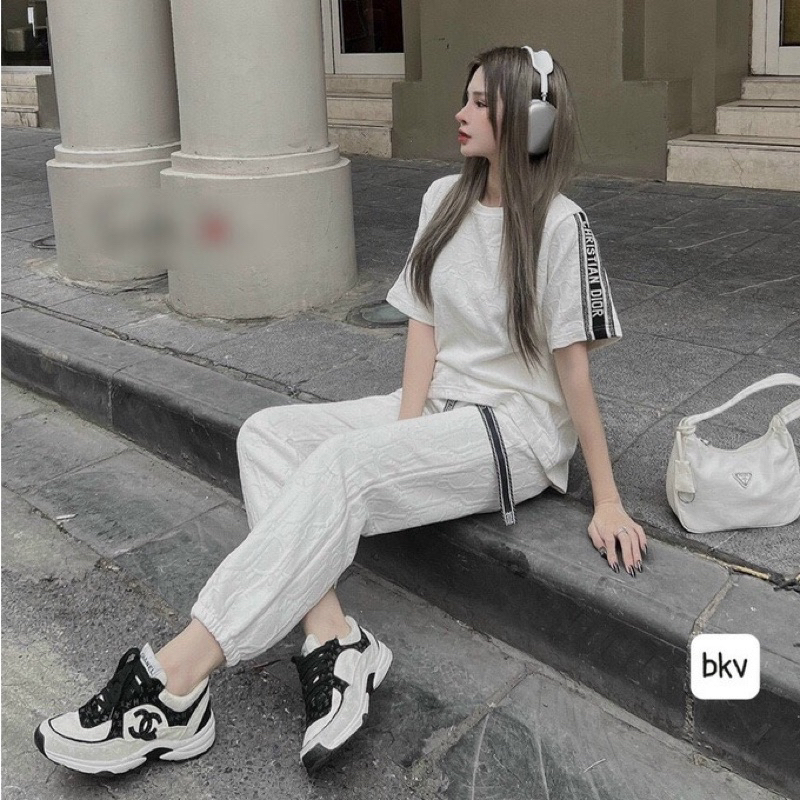 set dior cộc tay chất xốp chữ nổi