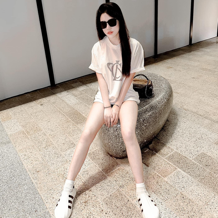 Áo thun cotton lạnh 250gsm Bản đính đá của nhà loubou phong cách cho cả nam và nữ