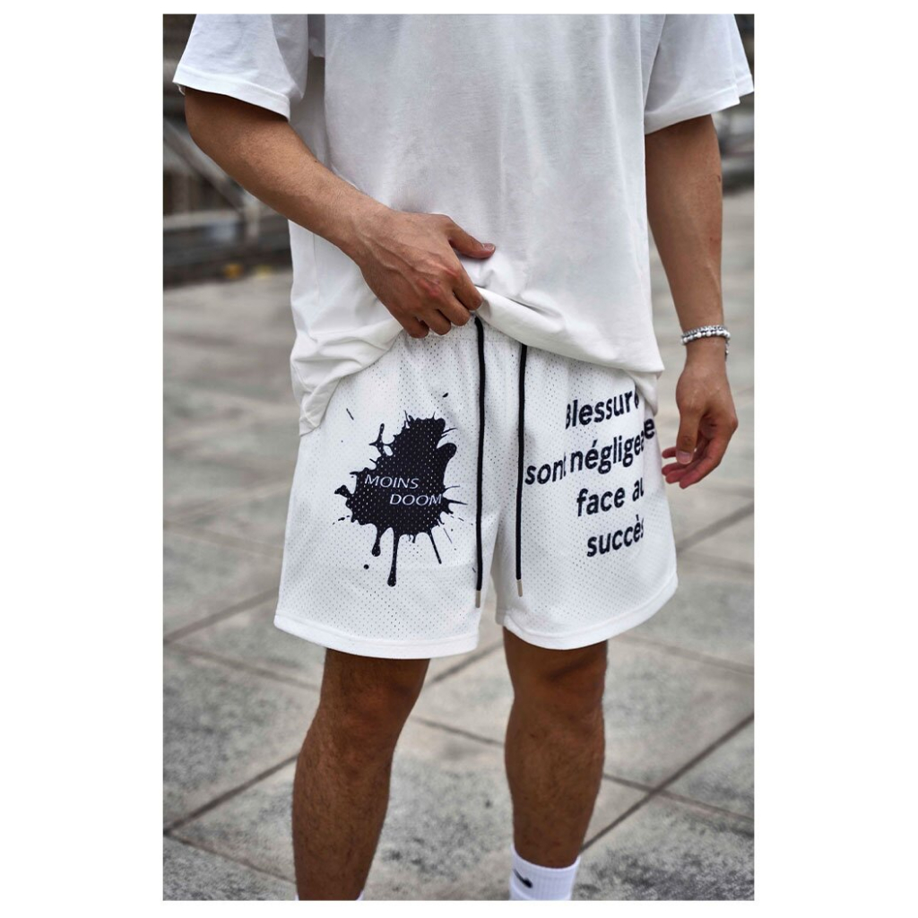 Quần Thun Ngố Nam Họa Tiết Nổi Bật Dáng Ngắn HeiLit Short Nỉ Đùi Dày Dặn Có Túi Kết Hợp Dây Rút