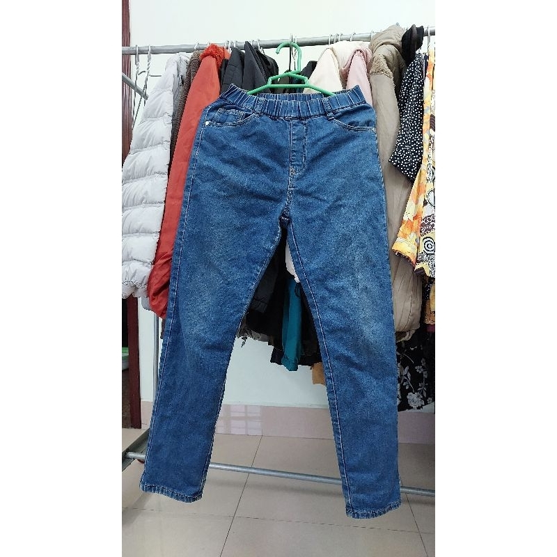 Quần Jean hiệu kids size 160.
