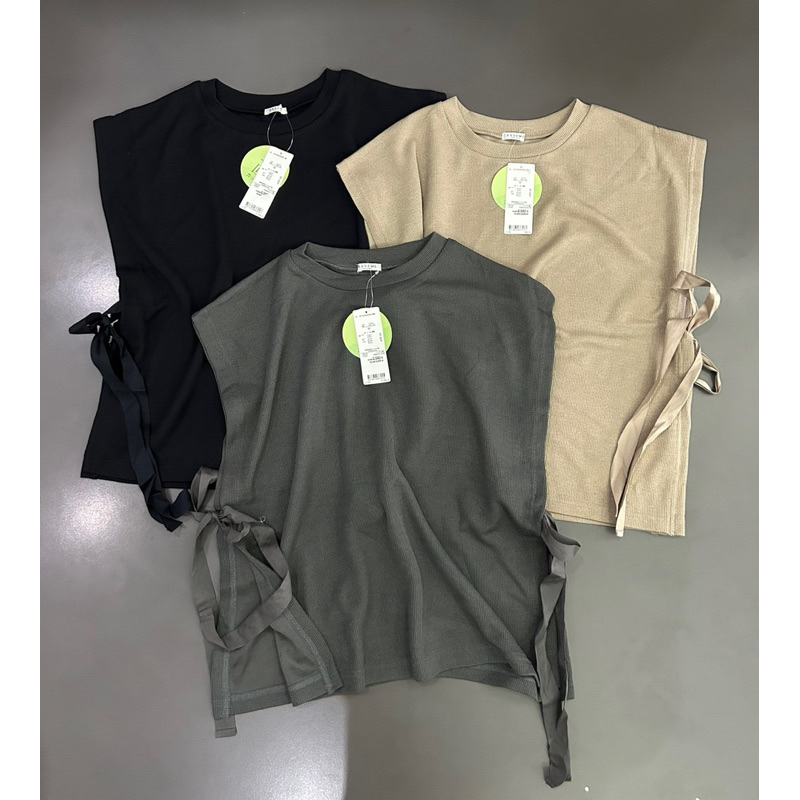 Áo len xuất Nhật kiểu ghi lê trẻ trung