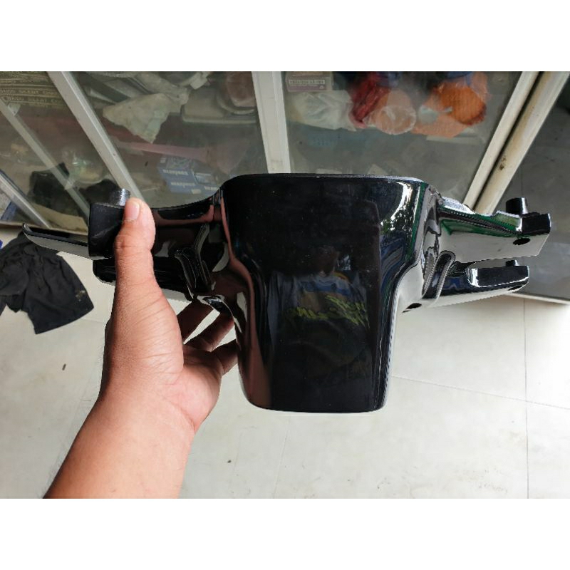 Nắp dưới tay lái SYM Angel80 (yên rời)
