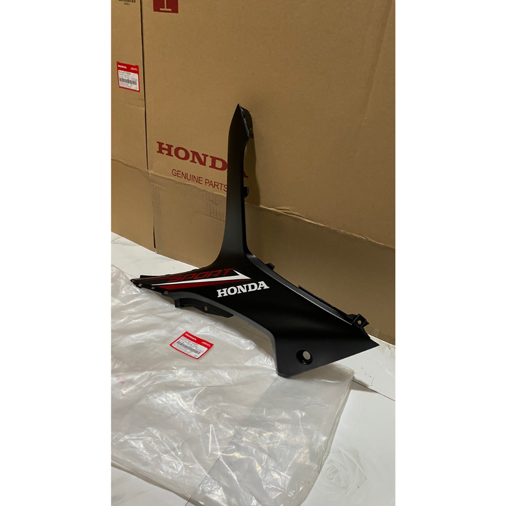 Bộ ốp trung tâm bên phải HONDA WAVE RSX110 năm 2021-2022 màu Đen nhám. *NHB55* 64350K90VG0ZF