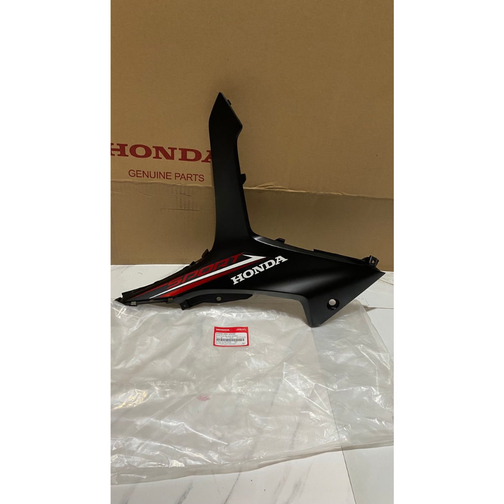 Bộ ốp trung tâm bên phải HONDA WAVE RSX110 năm 2021-2022 màu Đen nhám. *NHB55* 64350K90VG0ZF