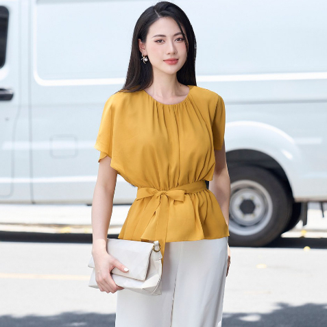 Áo sơ mi nữ HeraDG thiết kế kiểu nhún ly eo cánh tiên nữ tính chất liệu recycle bảo vệ môi trường - SAKBC3129