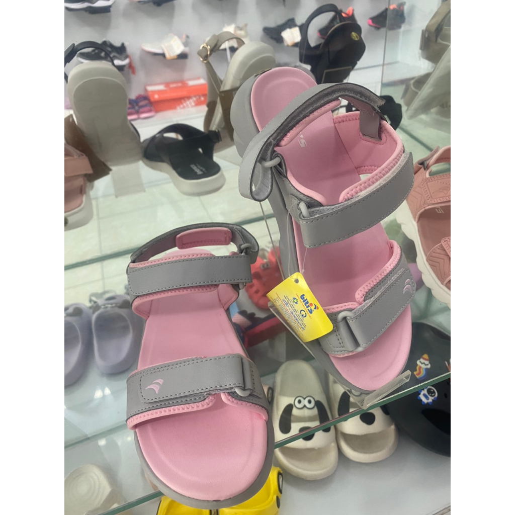 BÉ GÁI SANDAL DEG010000