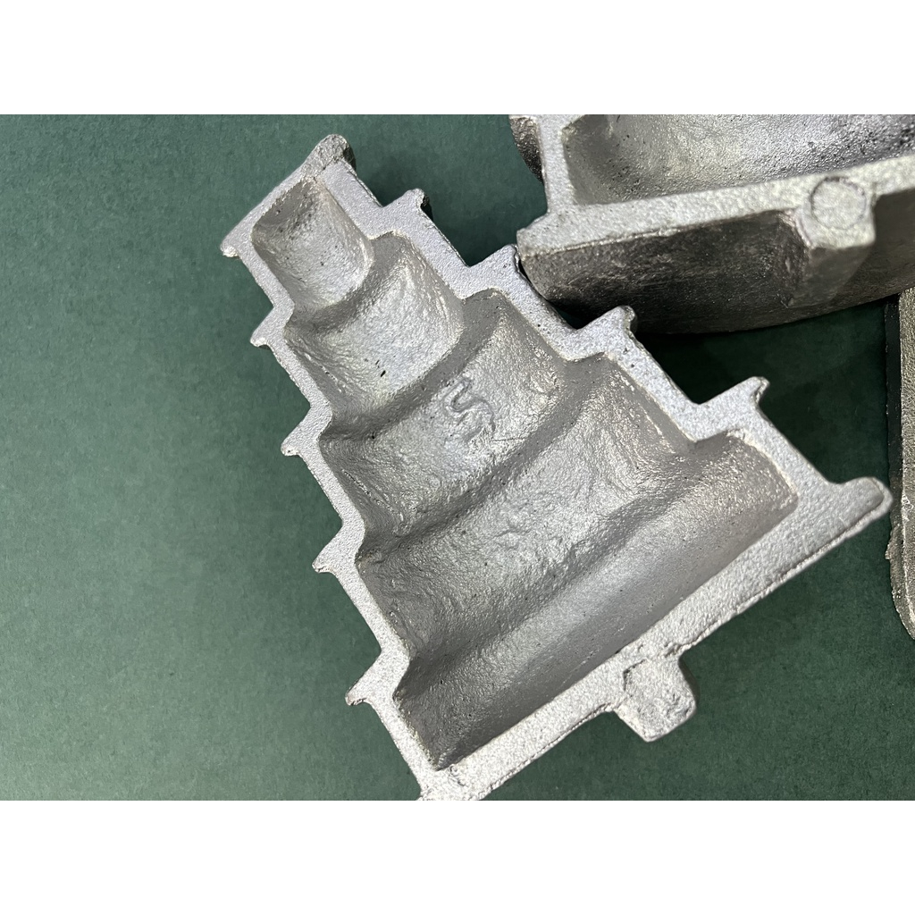 Khuôn quấn dây đồng