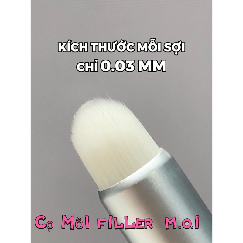 Cọ môi MOI Cosmetics Hồ Ngọc Hà