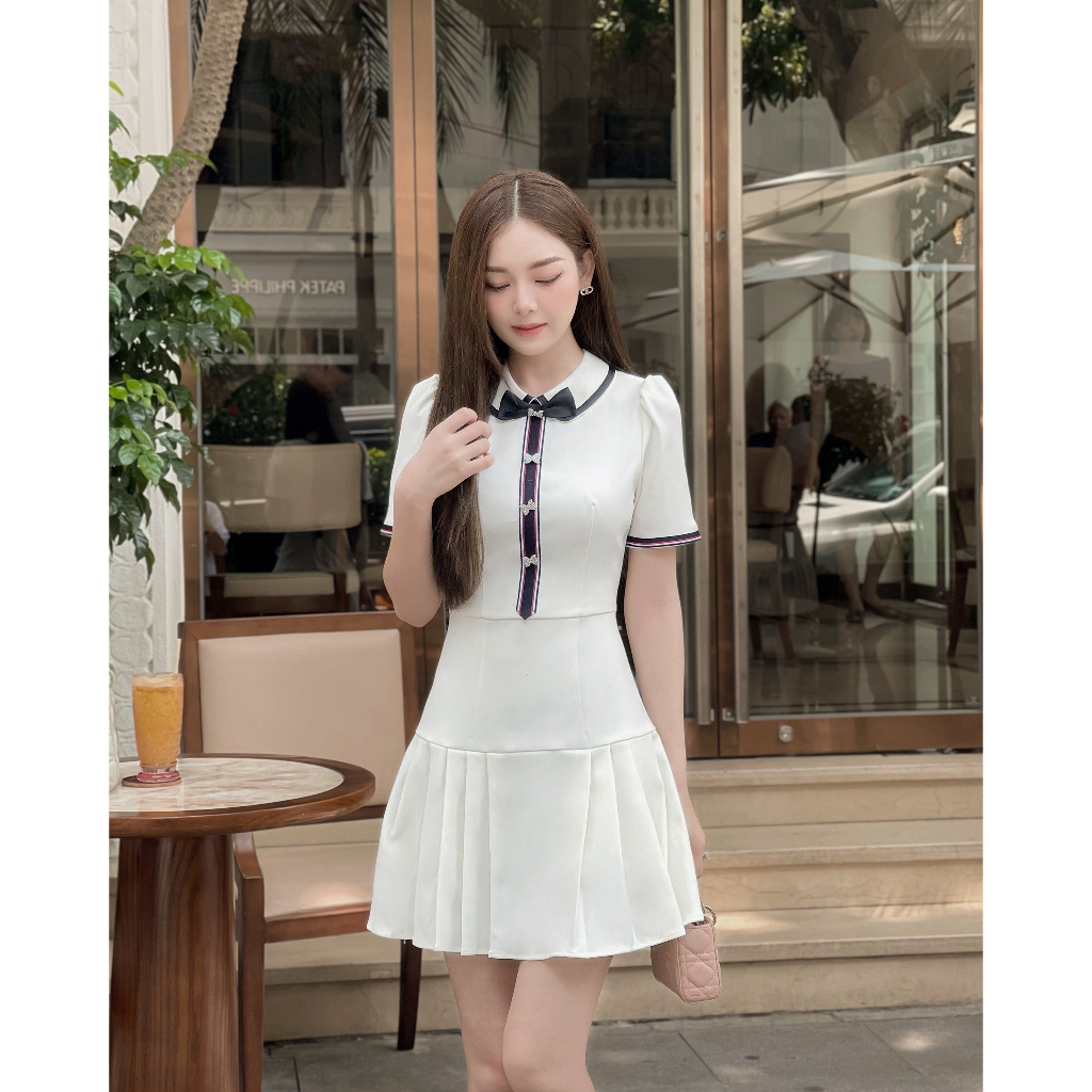 Đầm Nữ Ngắn Xếp Ly Dáng A SOLEIL ROOM Phối Nơ Cổ Tiểu Thư CATIE DRESS