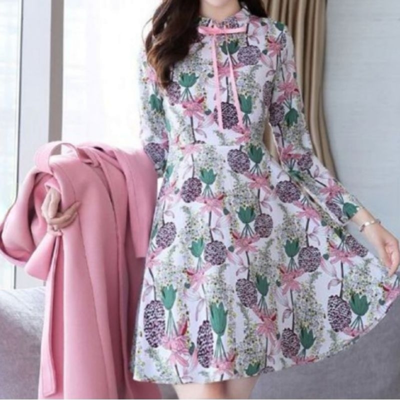 Váy hoa dài tay cổ sam thắt nơ xuất Hàn