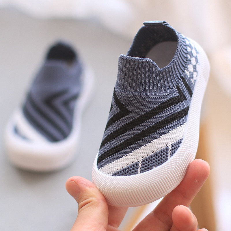 Giày cổ chun  kẻ phối màu phong cách cho bé trai bé gái