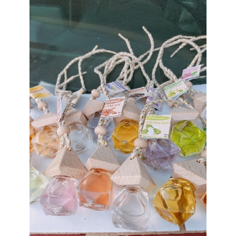 Tinh dầu treo xe hàng sỉ giao mùi ngẫu nhiên 10ml