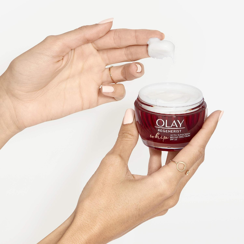 Kem Dưỡng Da Olay Regenerist Ngày & Đêm