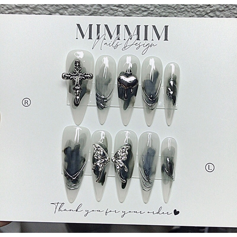 Nailbox thiết kế loang vân đen