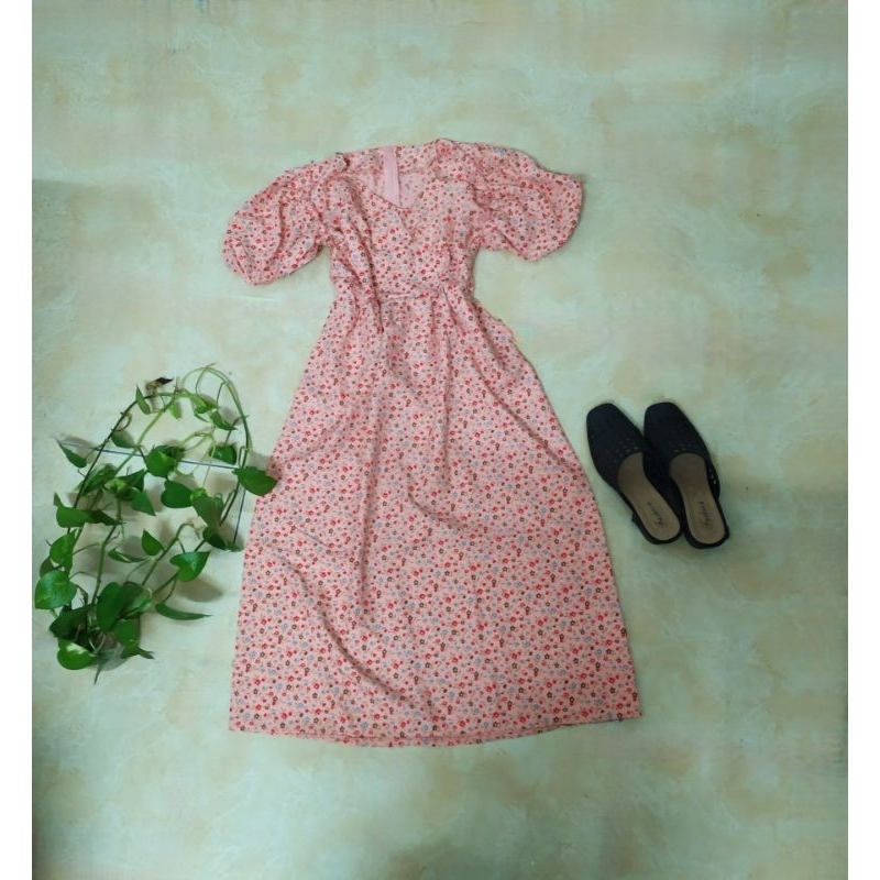 ĐẦM HOA NHÍ DỄ THƯƠNG